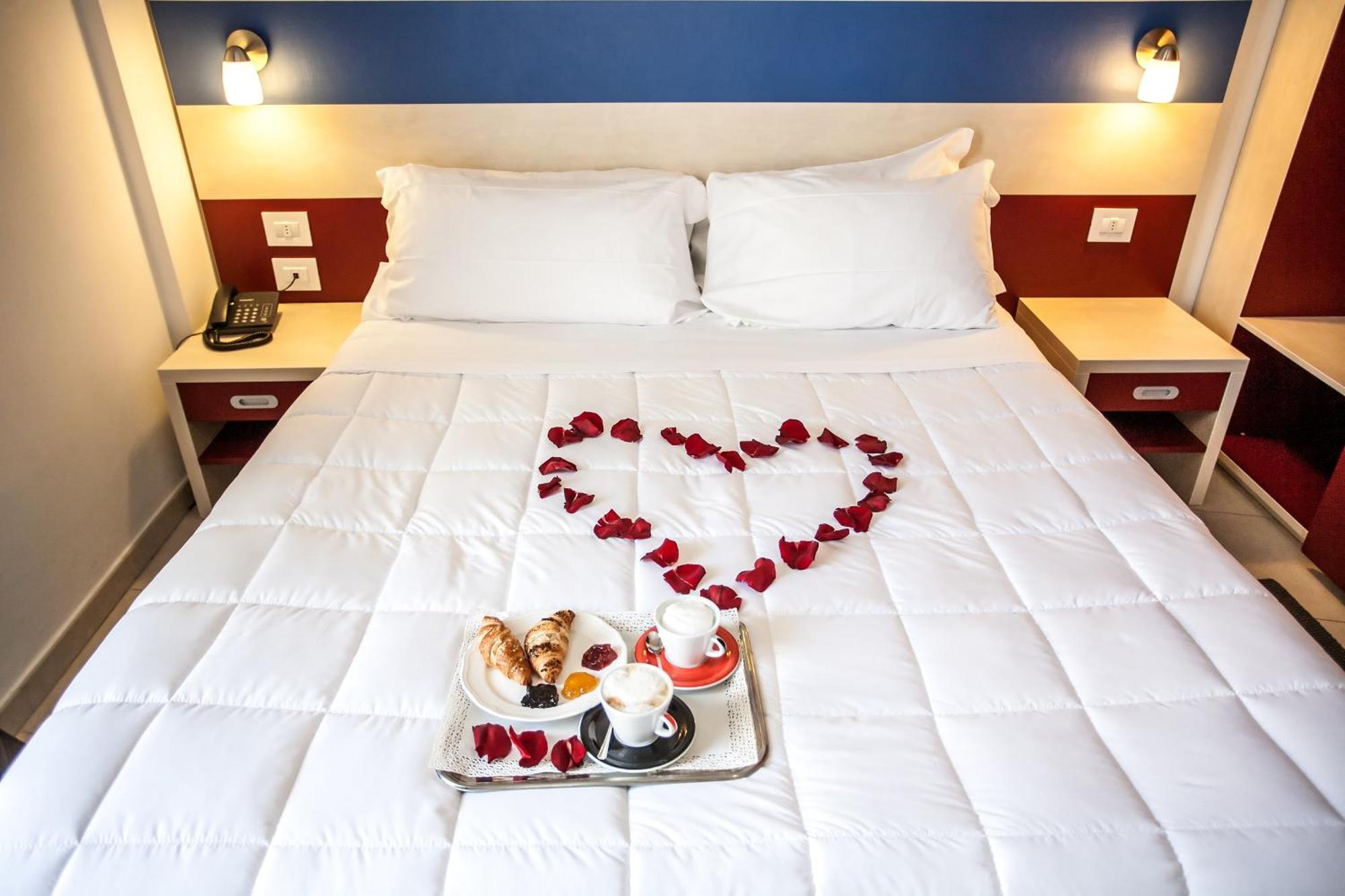 Hotel Oceanomare Punta Marina Szoba fotó
